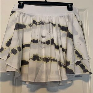 lululemon athletica Court Rival HR Skirt Long
Sz 8, NWT